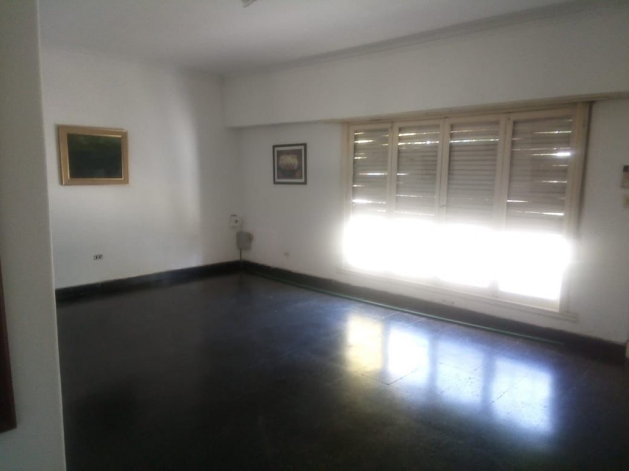 Venta de Casa 3 ambientes, Barrio 9 de julio