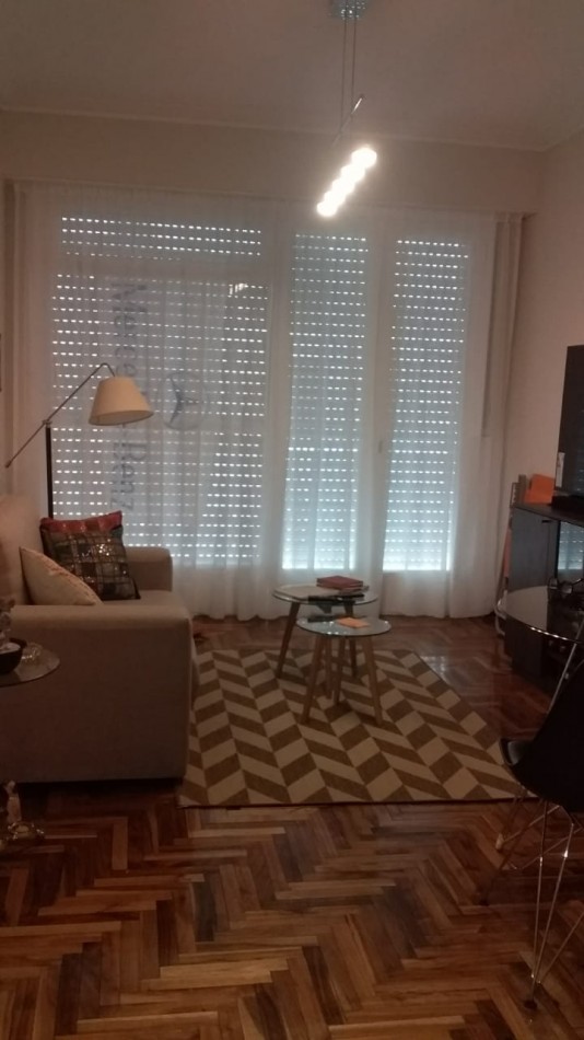 Venta de  departamendo dos ambientes con balcon y  vista al mar. 
