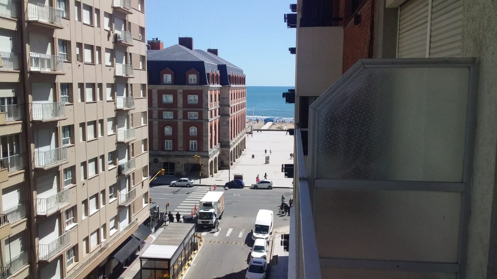 Venta de  departamendo dos ambientes con balcon y  vista al mar. 