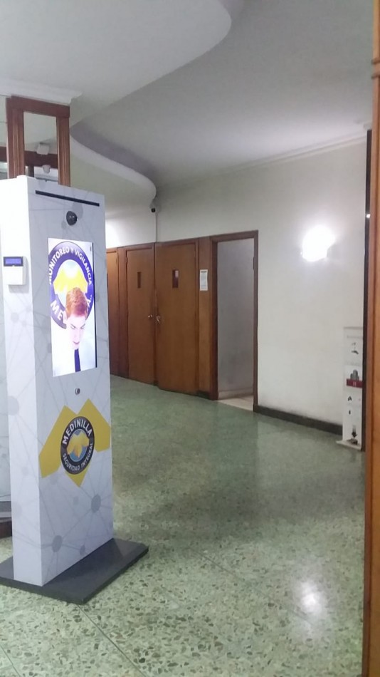 Venta de  departamendo dos ambientes con balcon y  vista al mar. 