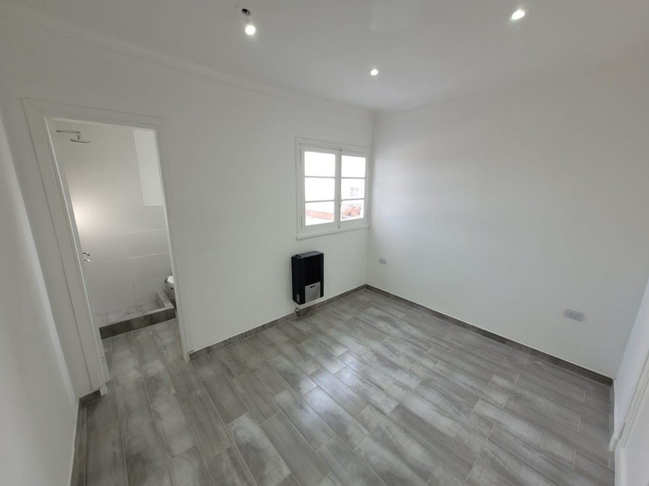Venta de departamento de PH  3 ambientes. Reciclado