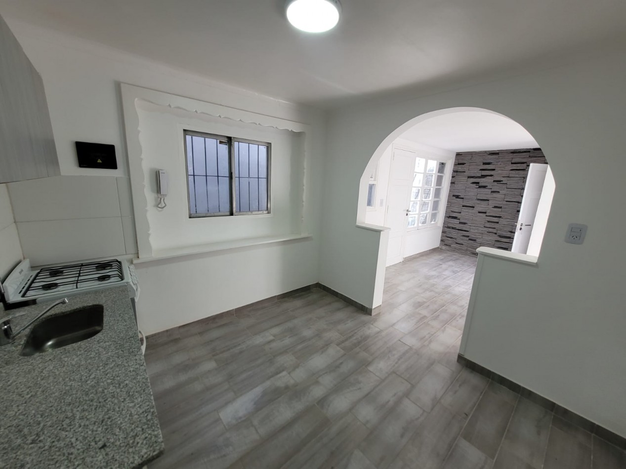 Venta de departamento de PH  3 ambientes. Reciclado
