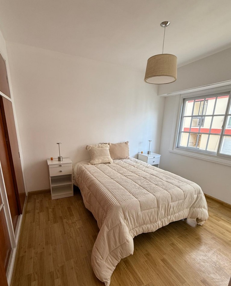 Venta de departamento 2 ambientes Lateral, con vista abierta