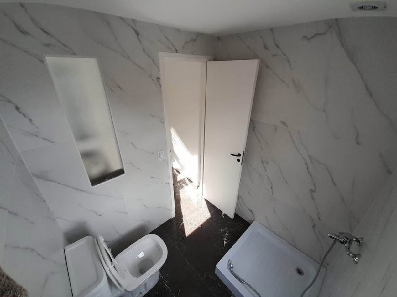 Duplex tres ambientes a estrenar. Barrio los Pinares