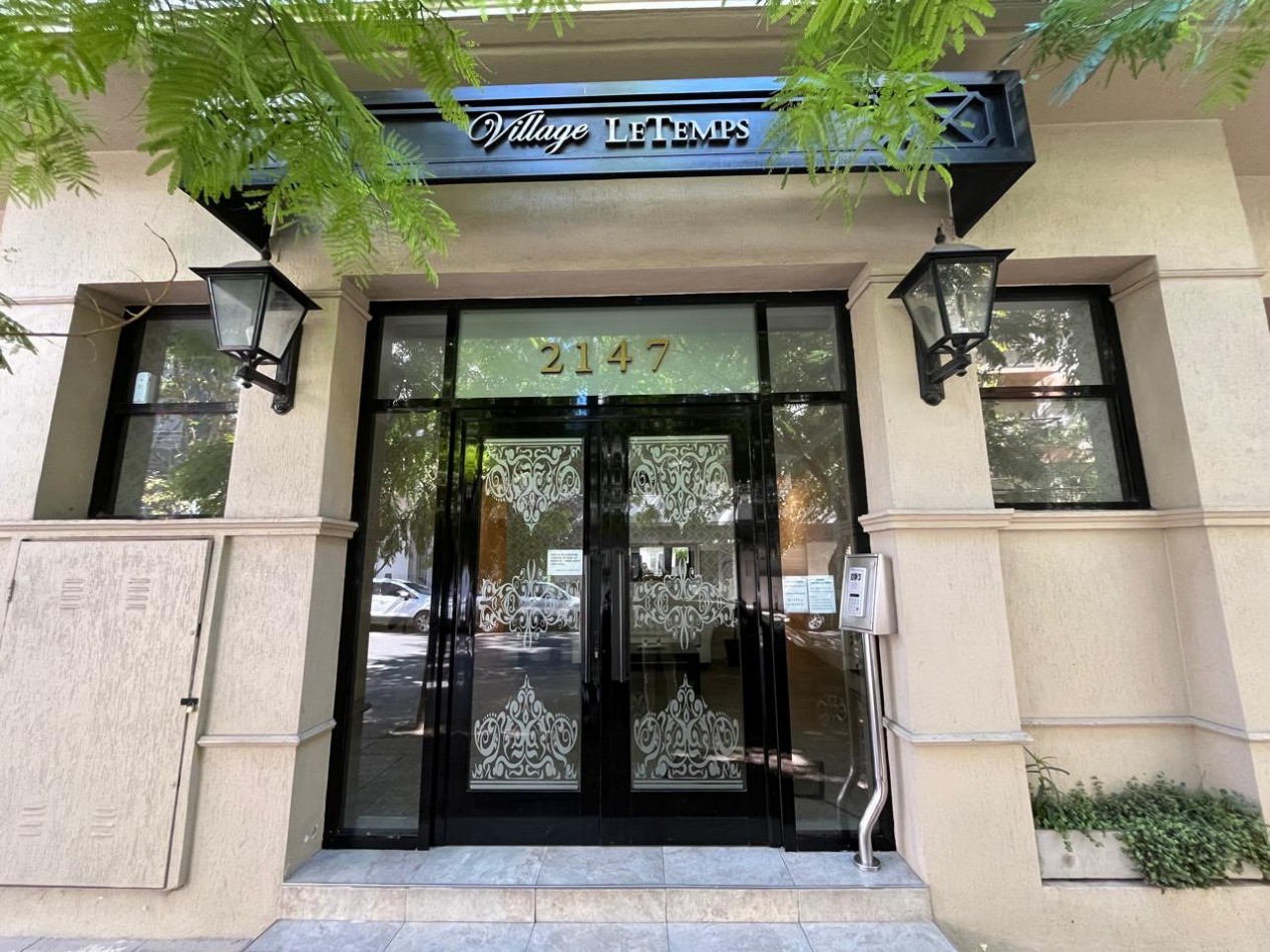 Venta de departamento dos ambientes con cochera! Plaza Mitre