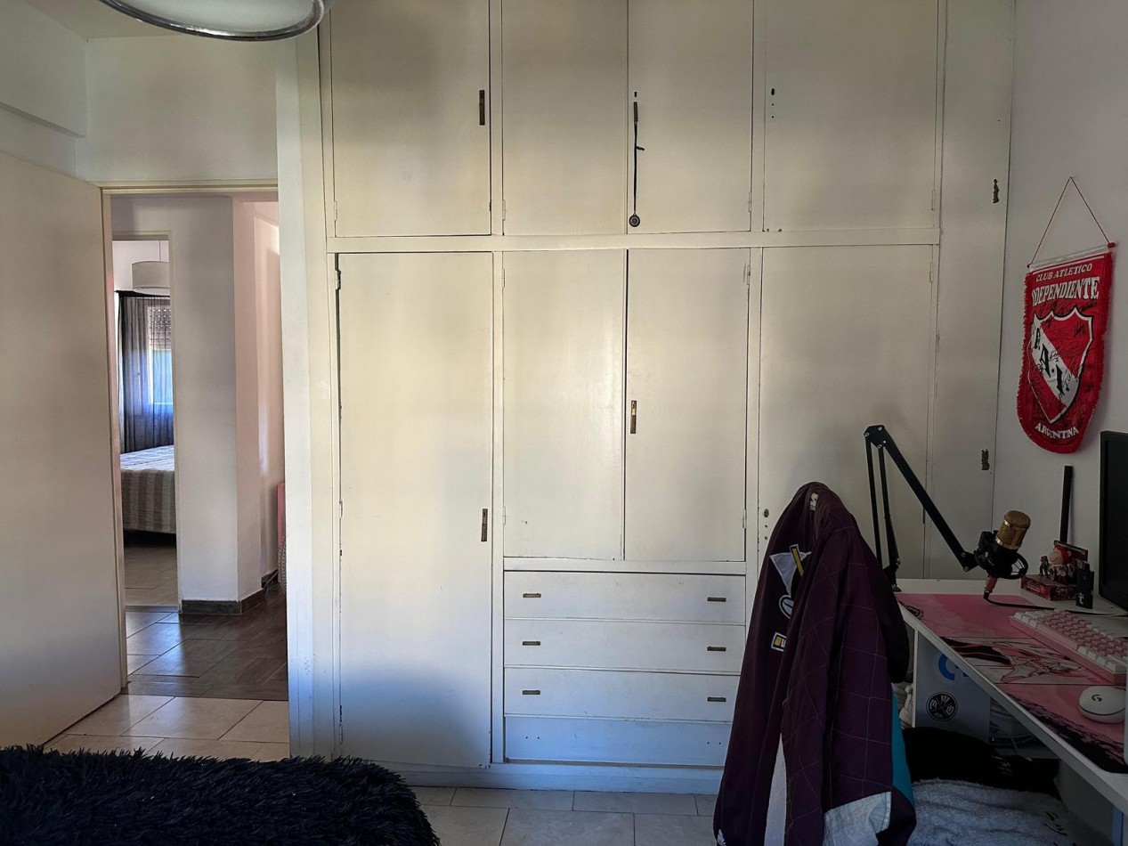 Venta de departamento cuatro ambientes con balcon terraza y vista abierta - San Carlos