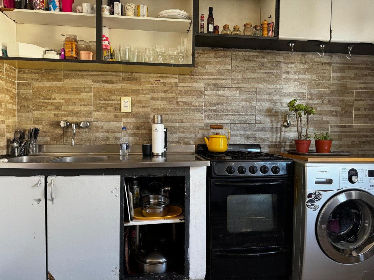 Venta de departamento cuatro ambientes con balcon terraza y vista abierta - San Carlos