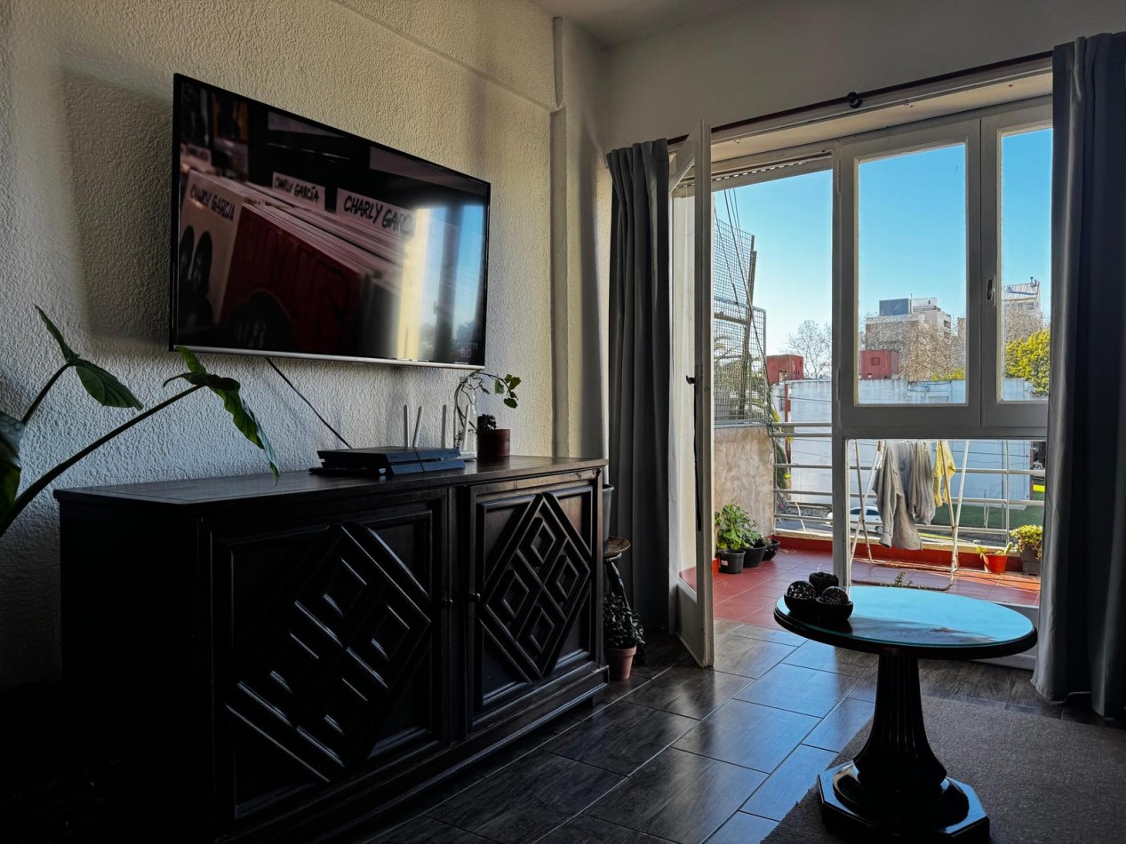 Venta de departamento cuatro ambientes con balcon terraza y vista abierta - San Carlos