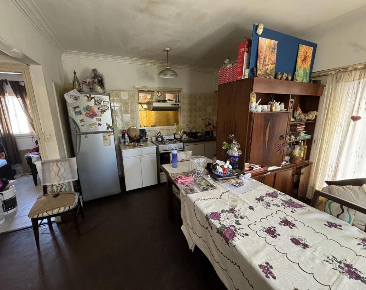Venta de dos casas en un mismo terreno con todos los servicios. OPORTUNIDAD UNICA