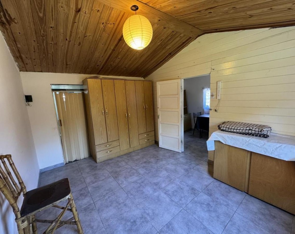 Venta de dos casas en un mismo terreno con todos los servicios. OPORTUNIDAD UNICA