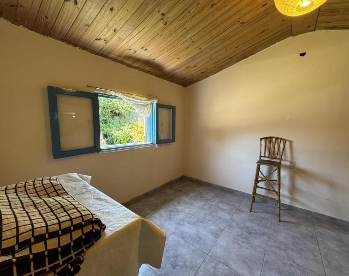 Venta de dos casas en un mismo terreno con todos los servicios. OPORTUNIDAD UNICA