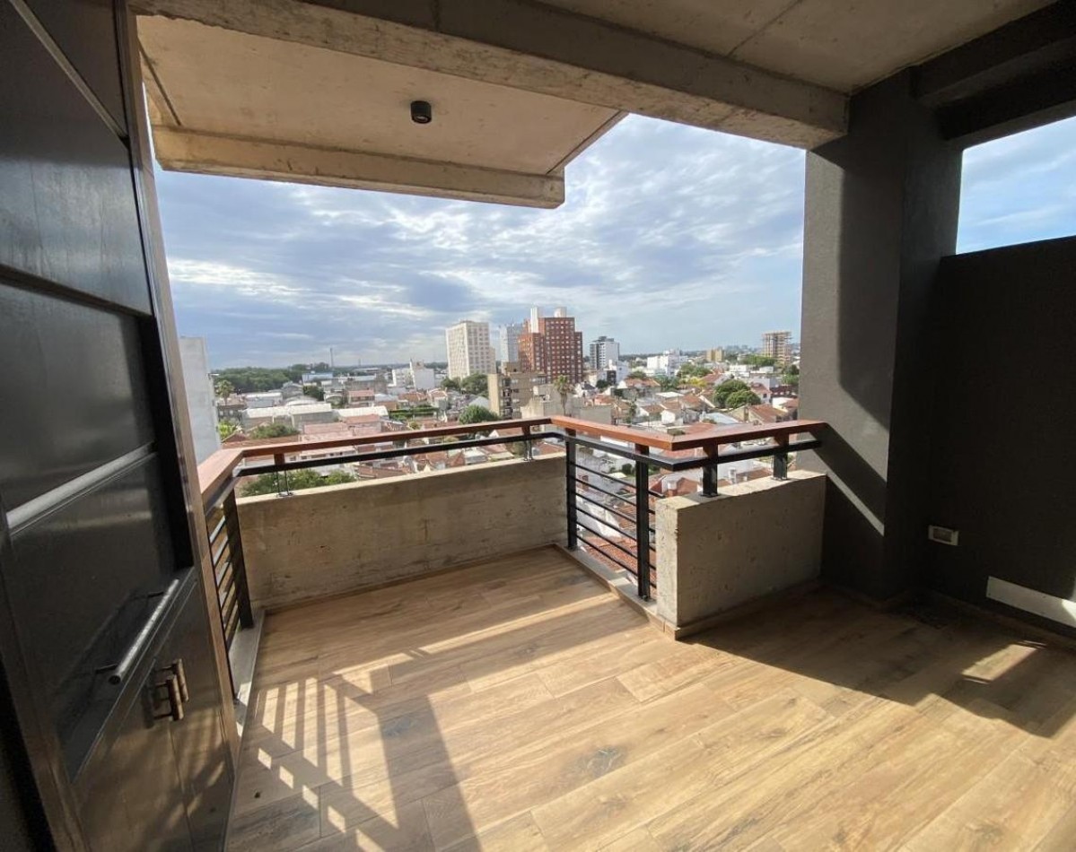 Venta de departamento 2 ambientes en venta en Mar del Plata - Edificio PRIMUS, moderno, luminoso y con balcon terraza