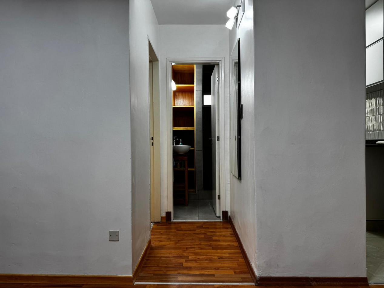 Venta de departamento dos ambientes, Reciclado y amueblado 