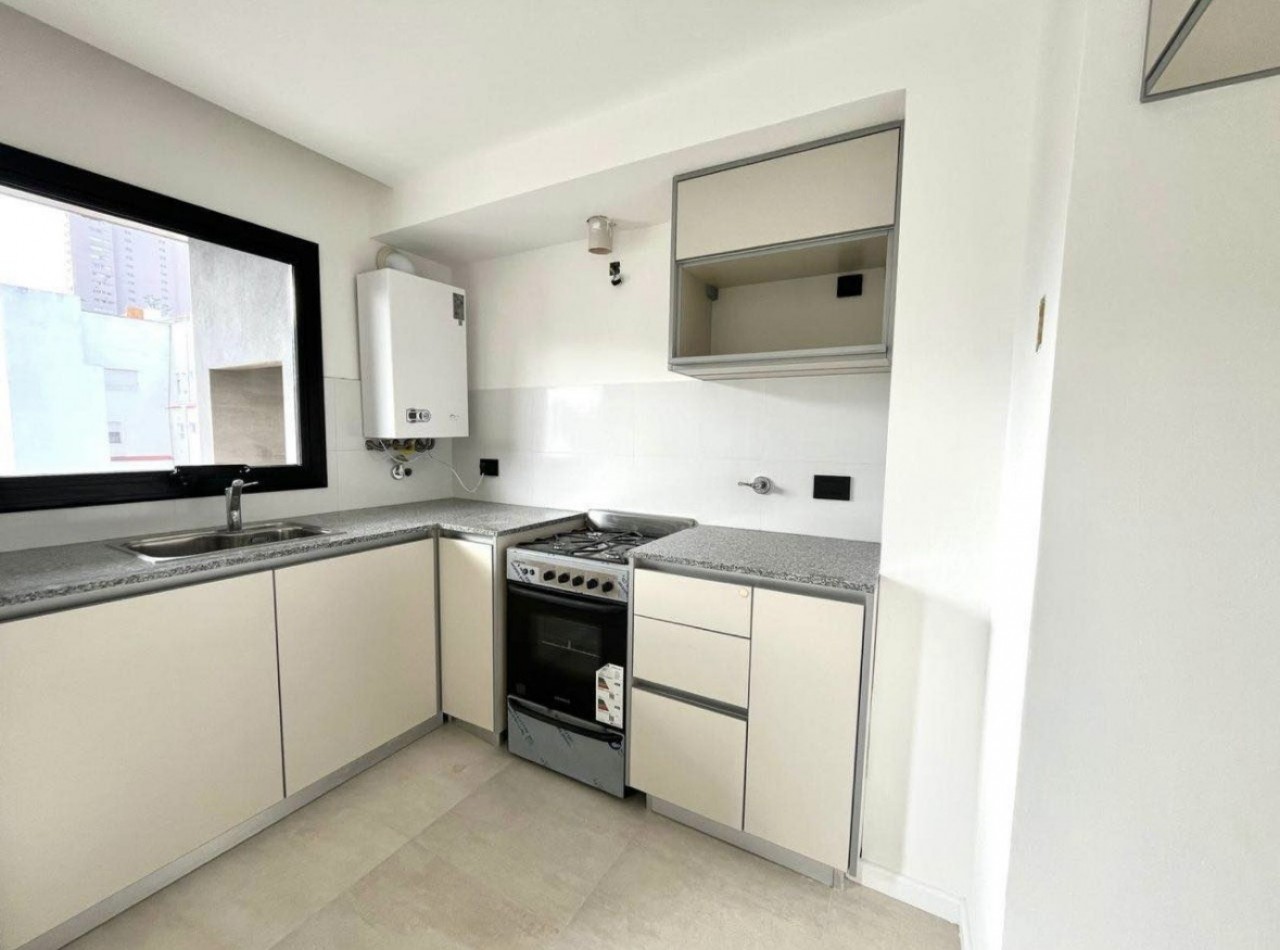 Venta de departamento dos ambientes a estrenar con cochera cubierta 