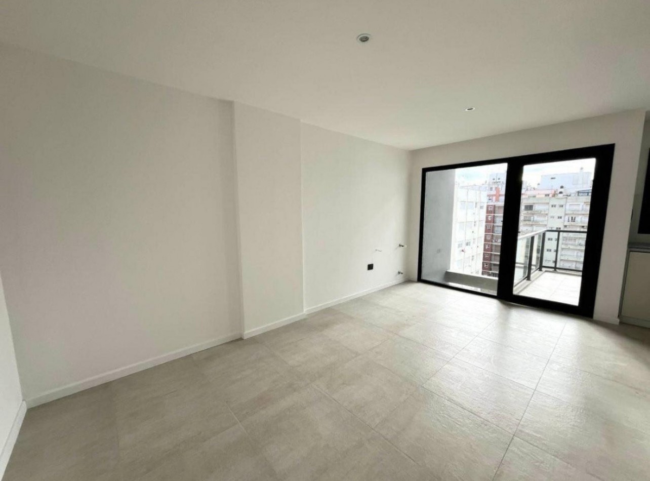 Venta de departamento dos ambientes a estrenar con cochera cubierta 