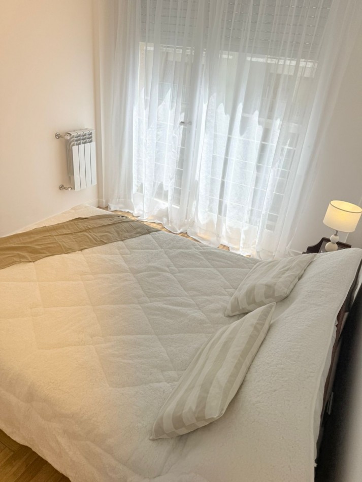 Venta departamento 3 ambientes, 68 metros + balcon. Reciclado hecho a nuevo 