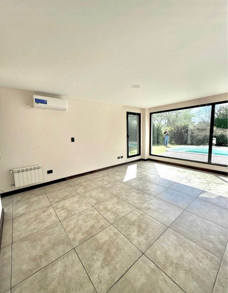 Venta de Casa en RUMENCO lote de 734 m² | Diseño, confort y verde