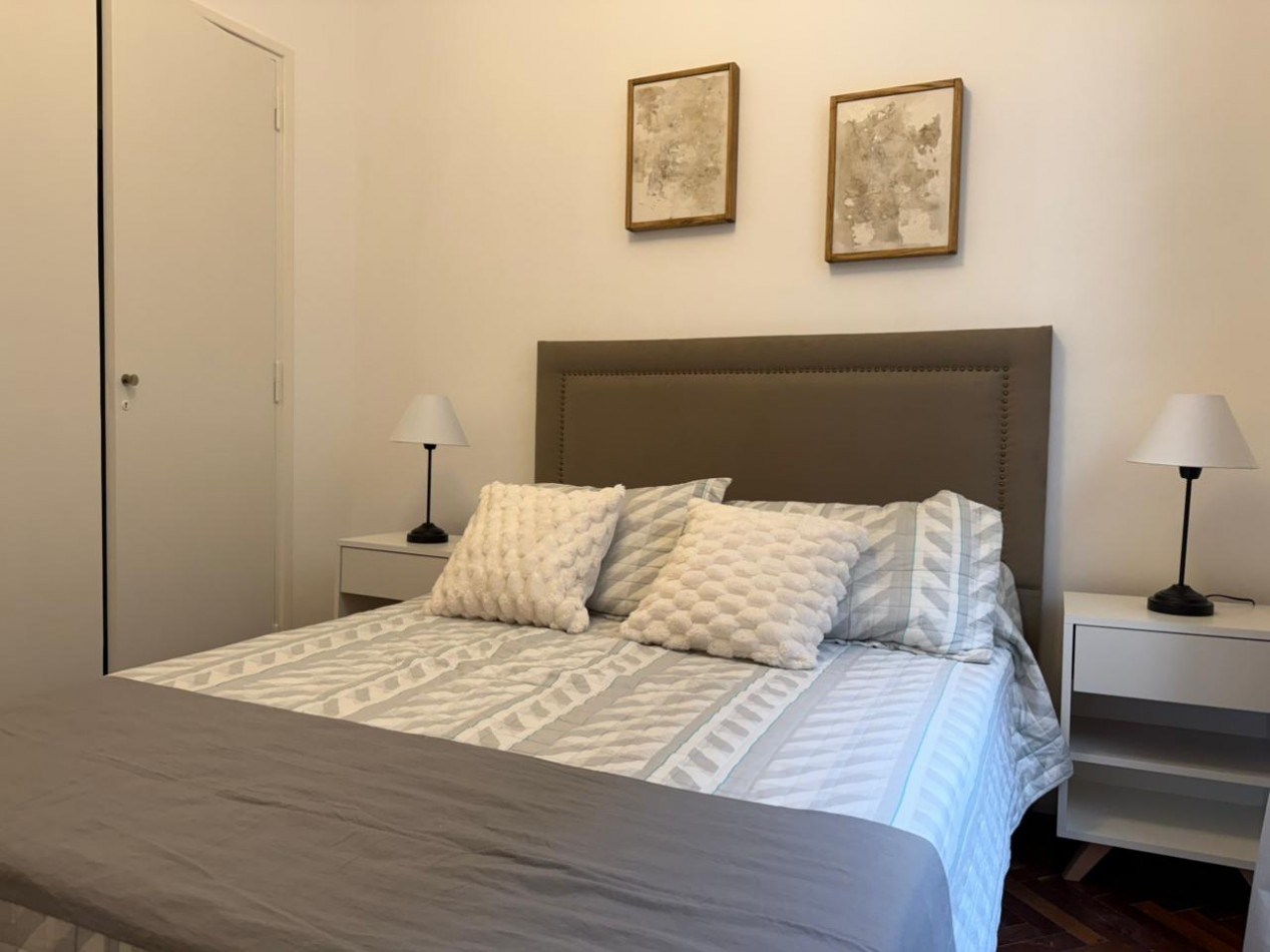 Venta de departamento 3 ambientes con dos patios. RECICLADO