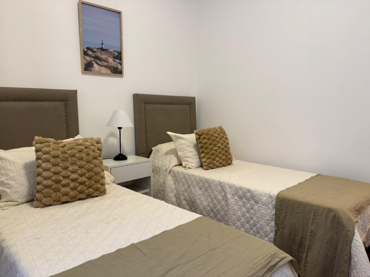 Venta de departamento 3 ambientes con dos patios. RECICLADO