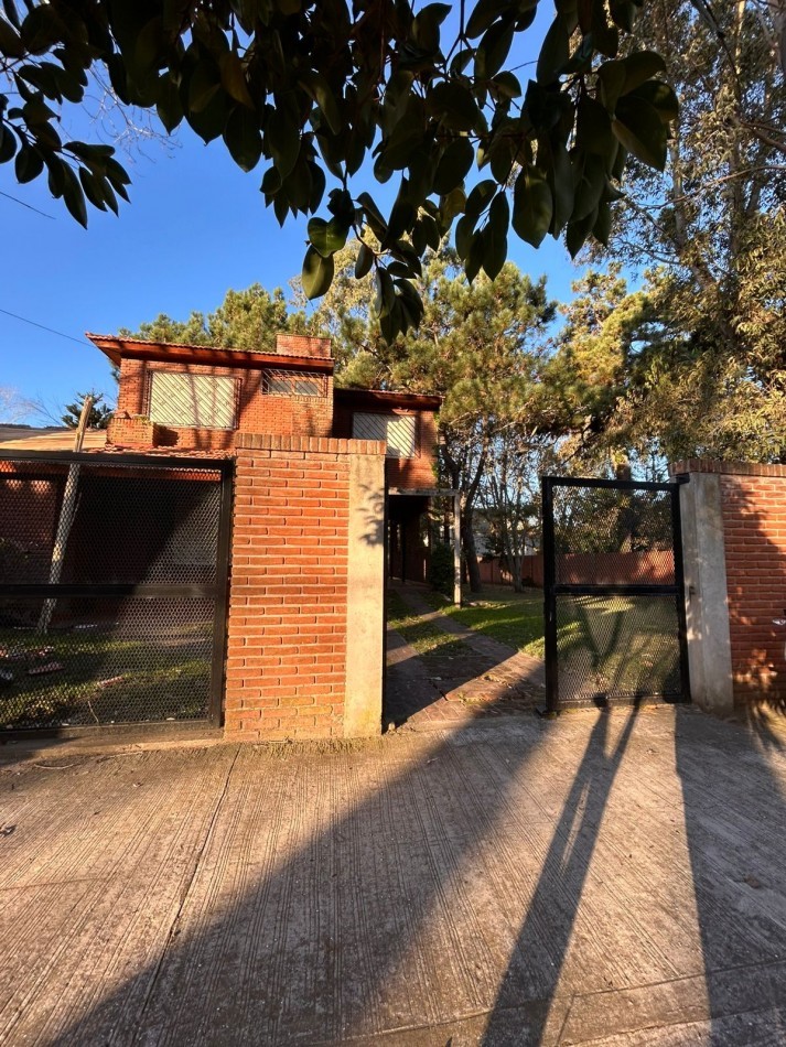 Venta de casa seis ambientes, La Lucila Del Mar