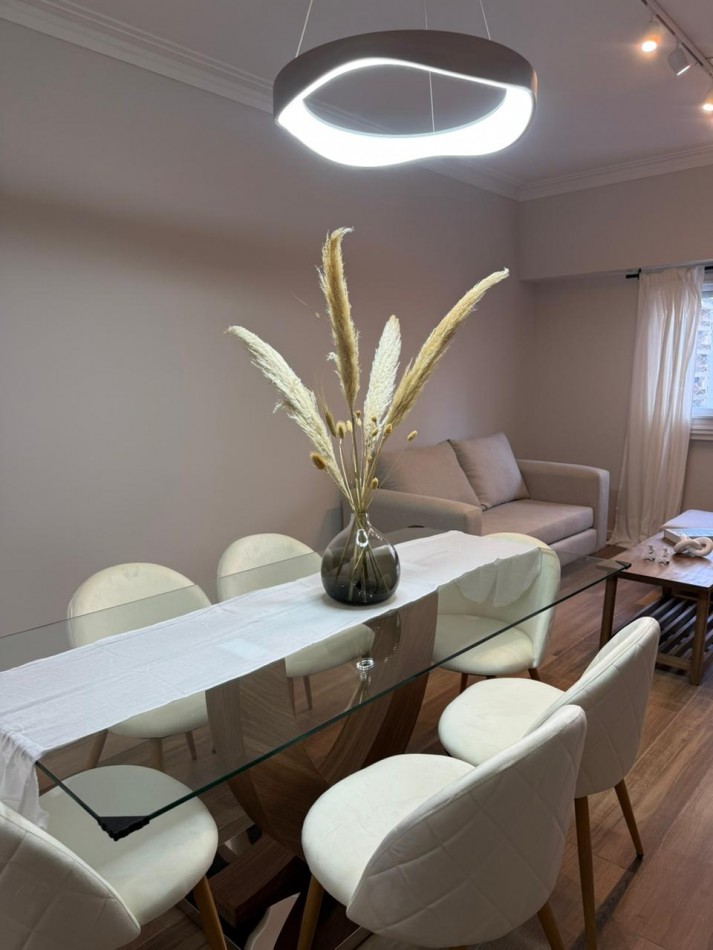 Venta Departamento 3 ambientes reciclado y amoblado a metros del mar