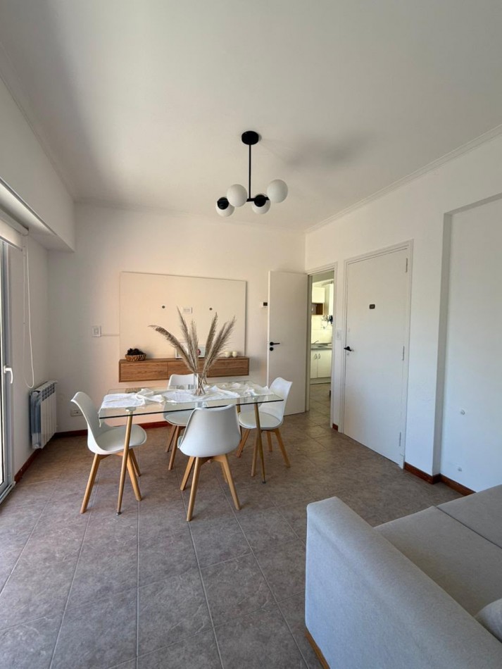 Venta Departamento de 3 Ambientes con Dependencia y Balcon Terraza