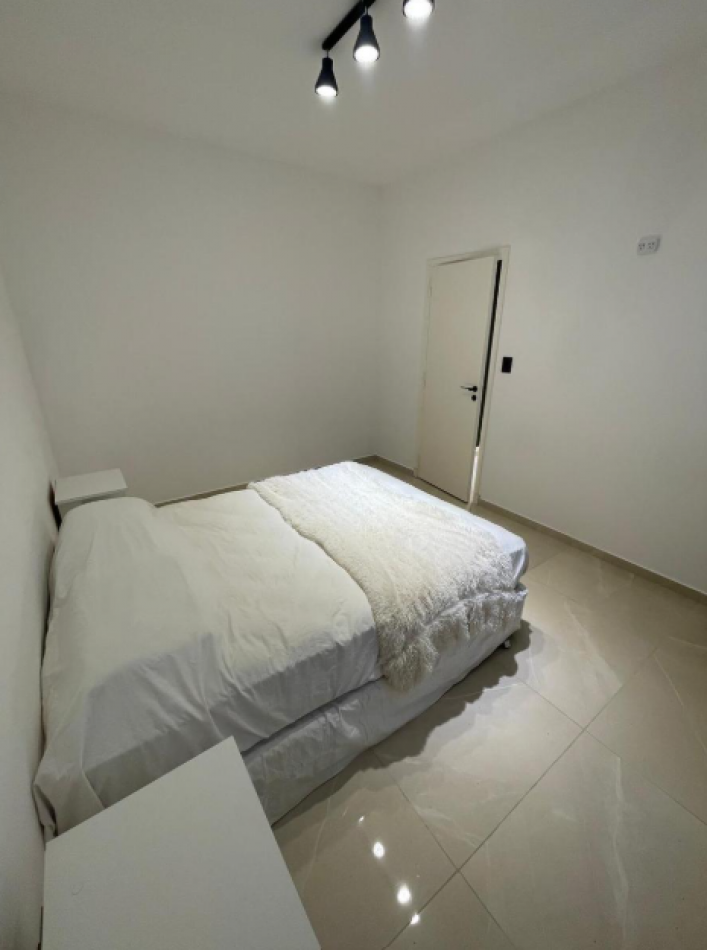 Departamento 2 ambientes reciclado con balcon | Apto credito