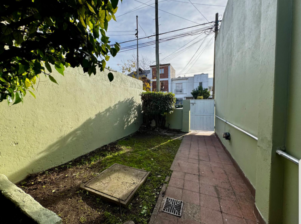 RETASADO!! PH 3 Ambientes a la calle con Patio y Galpon | Dorrego 3818 | Mar del Plata