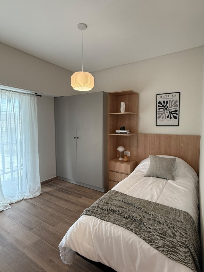 Venta Duplex 4 ambientes con cochera en Parque Luro - Apto credito