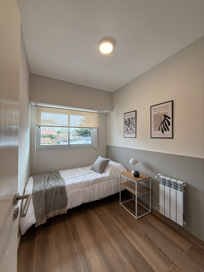 Venta Duplex 4 ambientes con cochera en Parque Luro - Apto credito