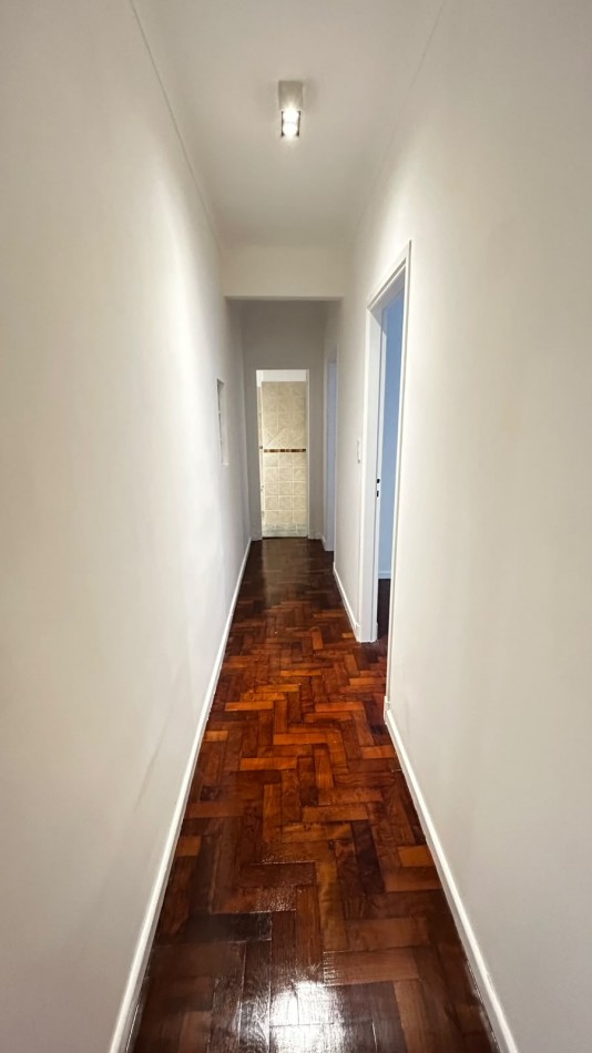 Venta de departamento 3 ambientes, al contrafrente, muy luminoso