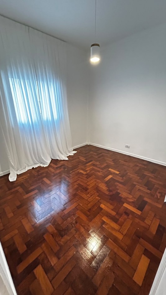 Venta de departamento 3 ambientes, al contrafrente, muy luminoso