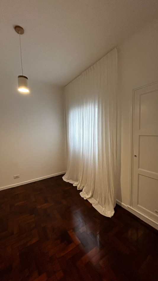 Venta de departamento 3 ambientes, al contrafrente, muy luminoso