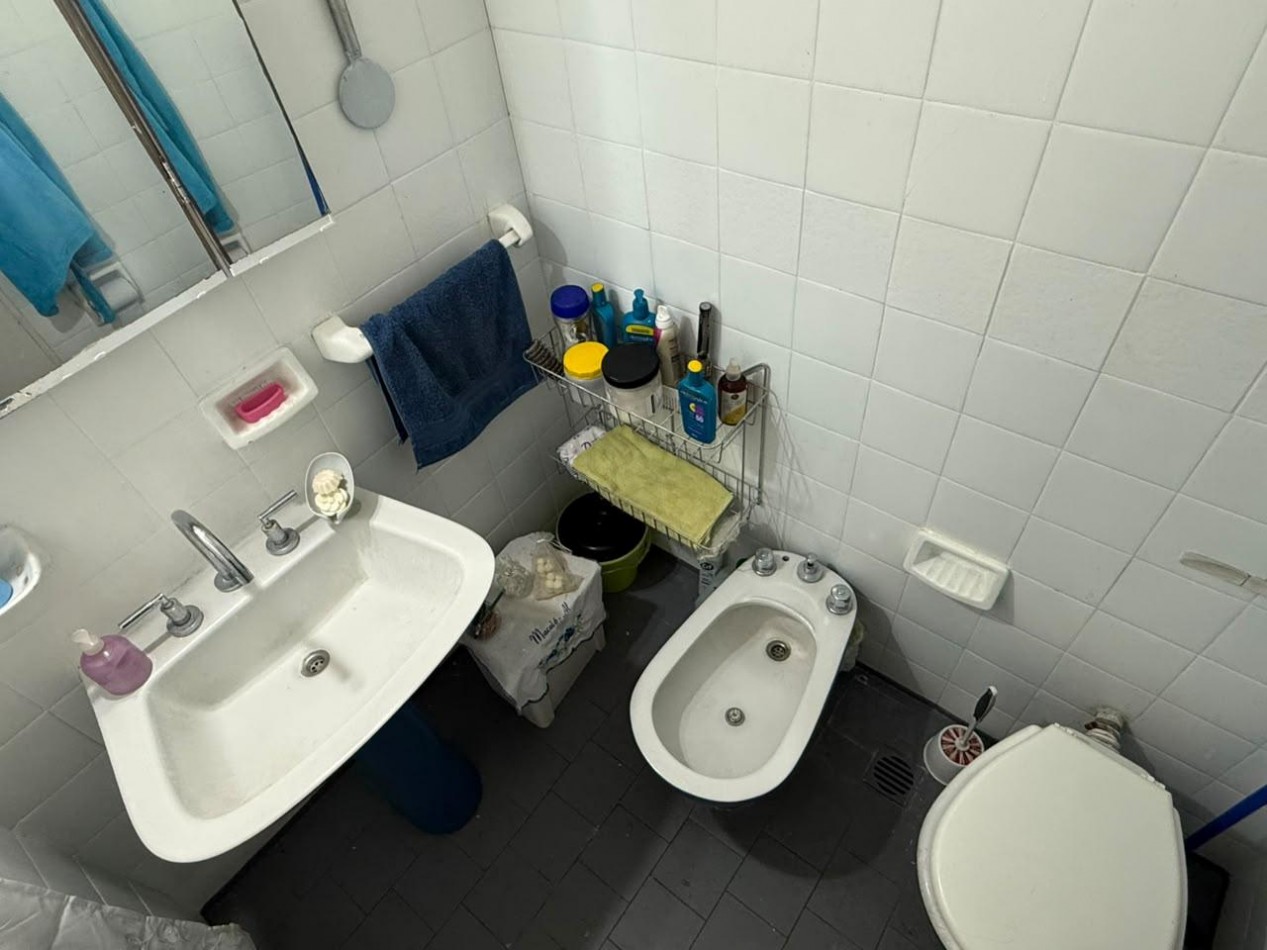 Venta de departamento 3 ambientes con dos patios- 