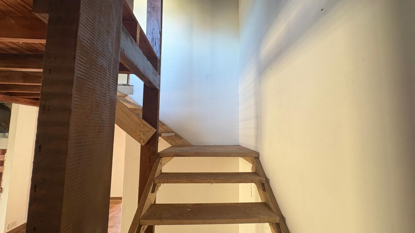 Venta de casa 4 ambientes con gran parque y vista al mar- Santa clara del Mar