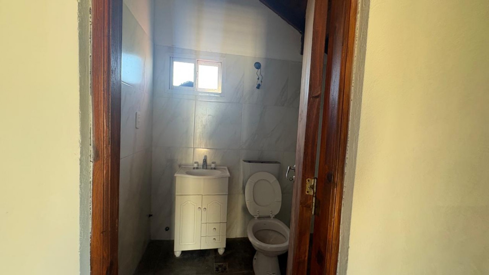 Venta de casa 4 ambientes con gran parque y vista al mar- Santa clara del Mar