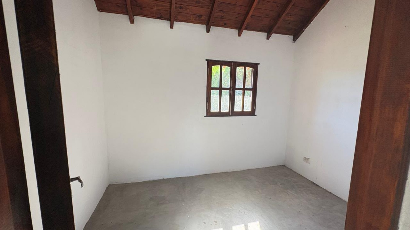 Venta de casa 4 ambientes con gran parque y vista al mar- Santa clara del Mar