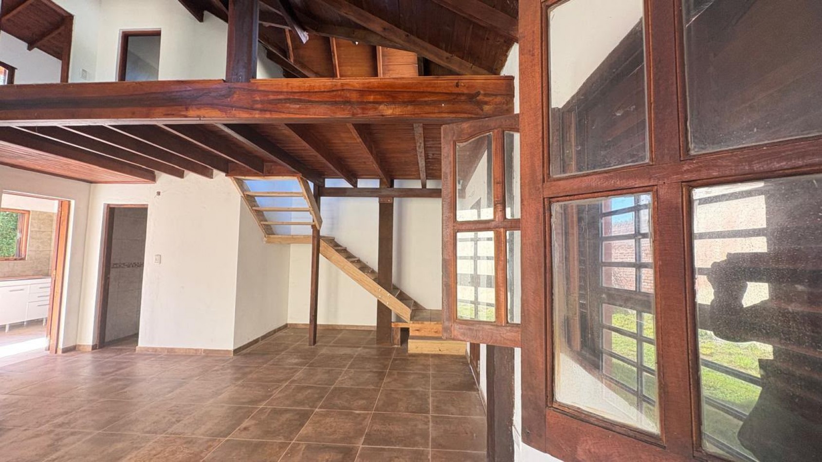 Venta de casa 4 ambientes con gran parque y vista al mar- Santa clara del Mar