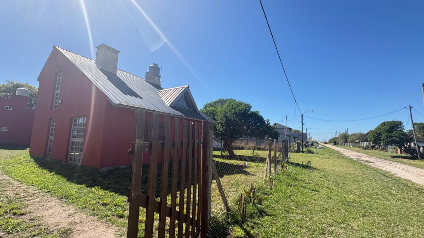 Venta de casa 4 ambientes con gran parque y vista al mar- Santa clara del Mar