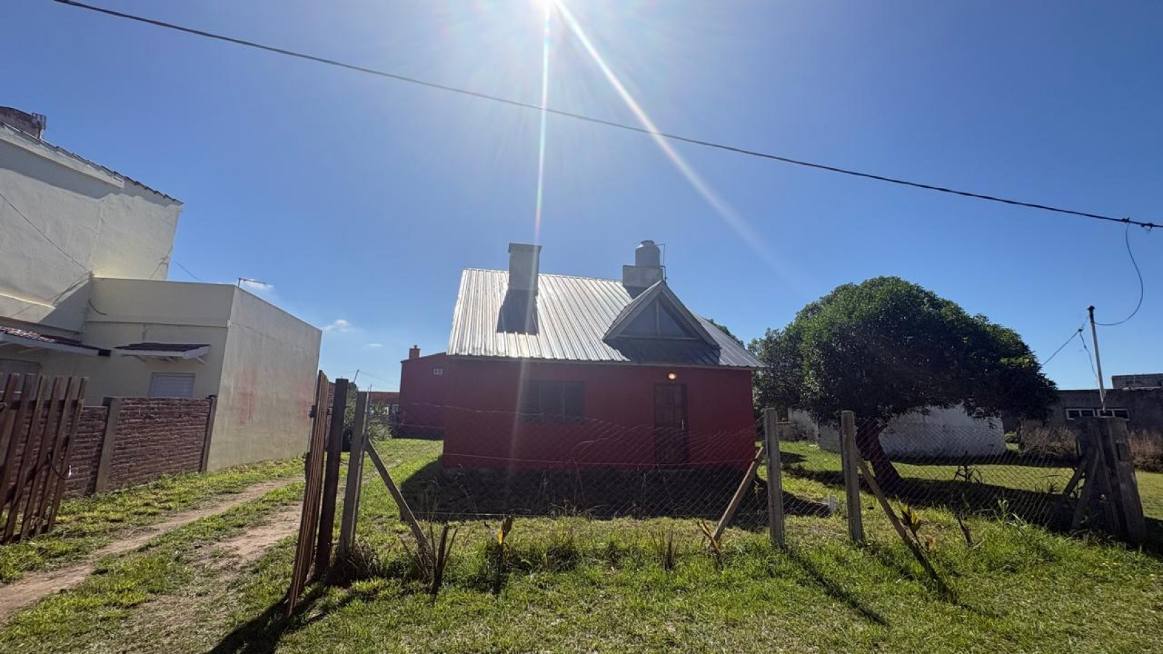 Venta de casa 4 ambientes con gran parque y vista al mar- Santa clara del Mar