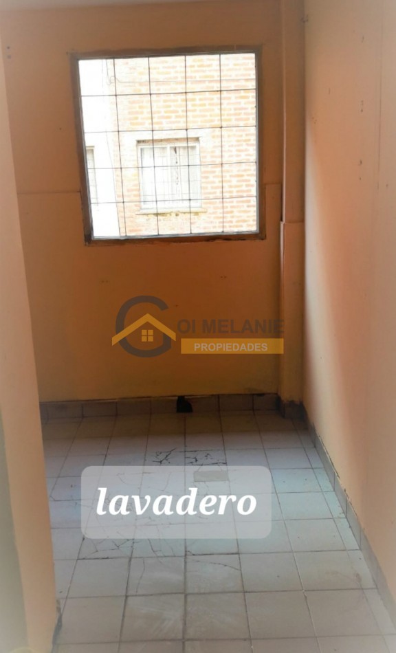 Venta de departamento 3 ambientes, zona Los Pinares