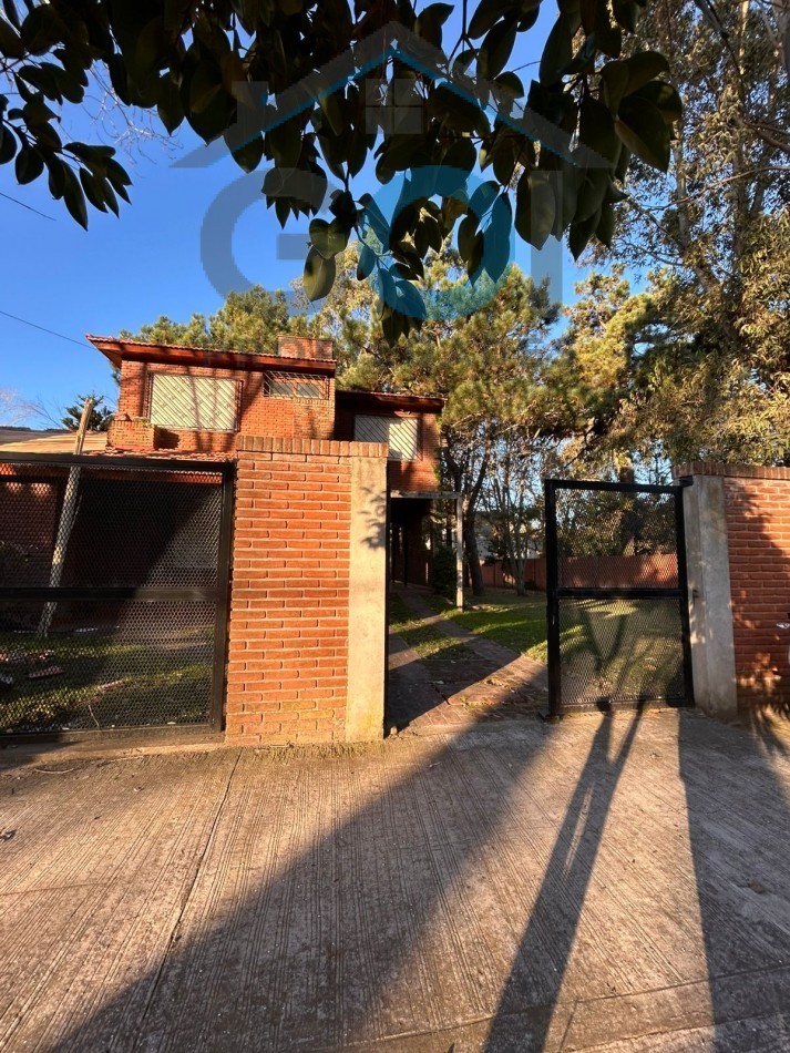 Venta de casa seis ambientes, La Lucila Del Mar