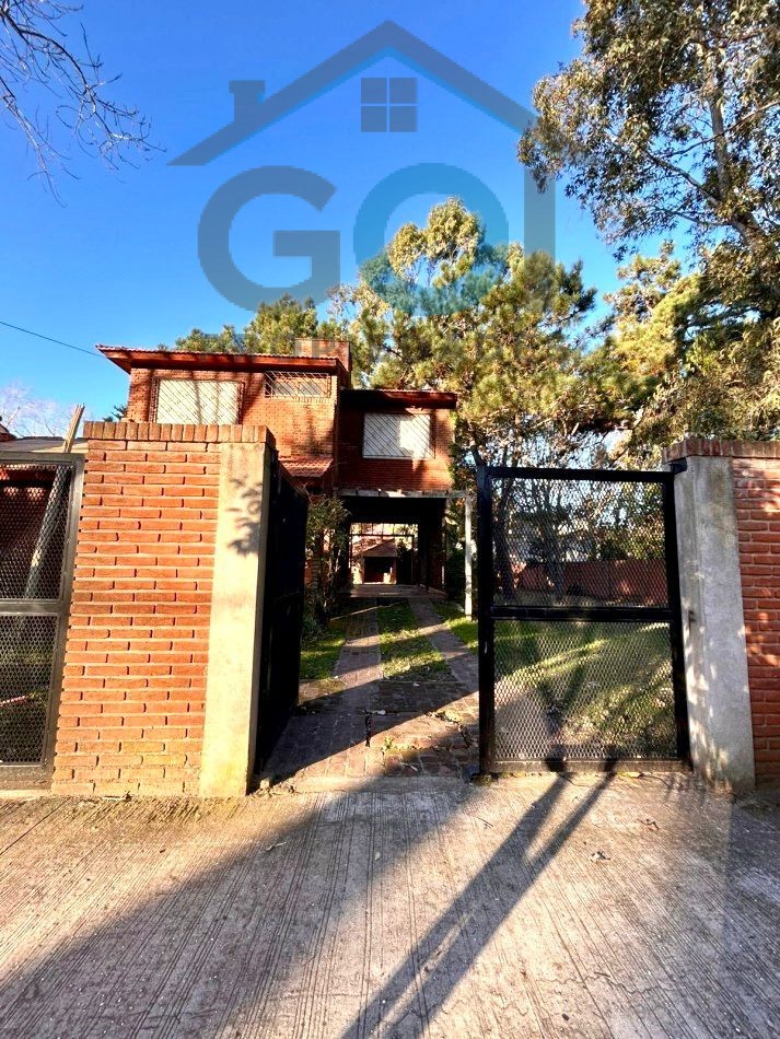 Venta de casa seis ambientes, La Lucila Del Mar