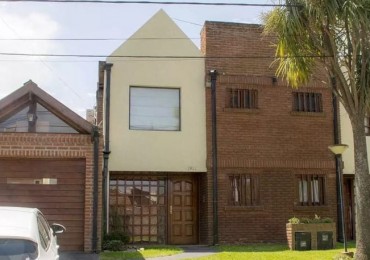 Venta de CHALET 4 AMBIENTES, MAR DEL PLATA