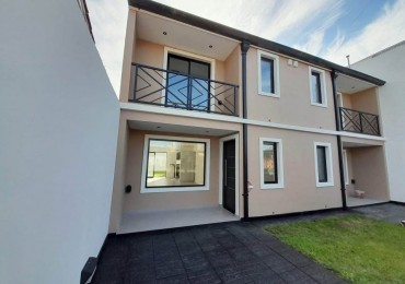 Duplex tres ambientes a estrenar. Barrio los Pinares