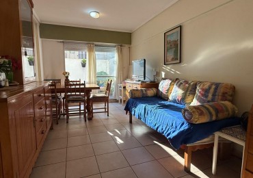 Venta de departamento 3 ambientes con dos patios- 